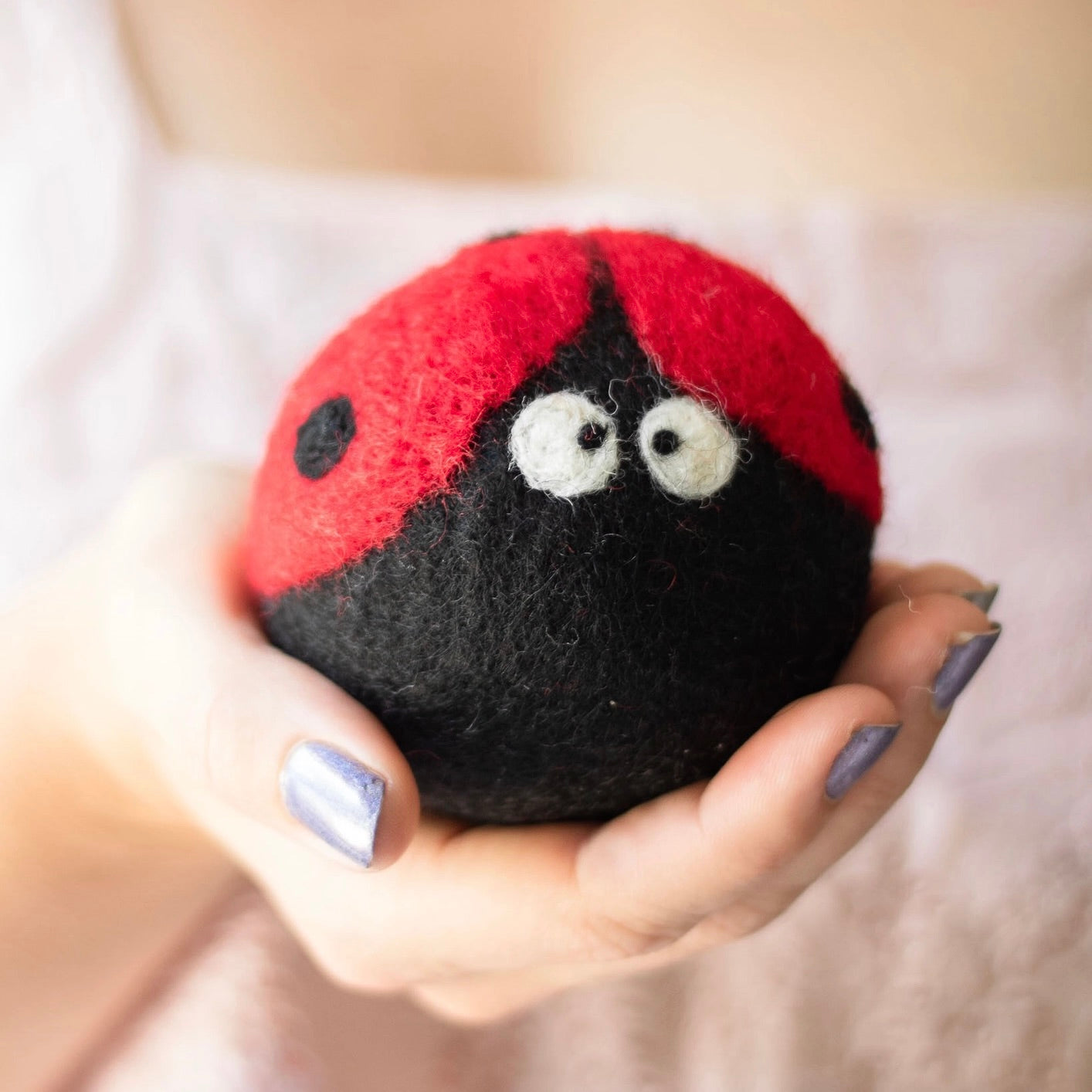 DRYER BALLS & ESSENTIAL OIL