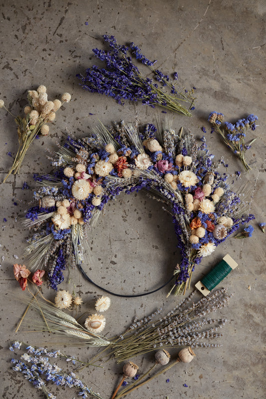 DRIED FLORAL WREATH - Morning Workshop