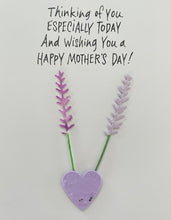 Load image into Gallery viewer, MOTHER&#39;S DAY CARD (INCLUDED WITH GIFT BOX)
